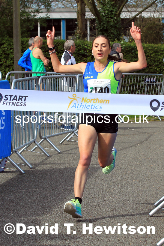 Senior Womens Northern 6 Stage Road Relay, 2022 Northern 12 and 6 Stage Road Relays,  Birkenhead Park, Birkenhead, Wirral.  Photo: David T. Hewitson/Sports for All Pics